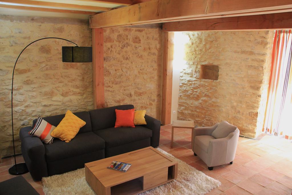 Hollyoaks Estate Hotel Saint-Pons-la-Calm Phòng bức ảnh