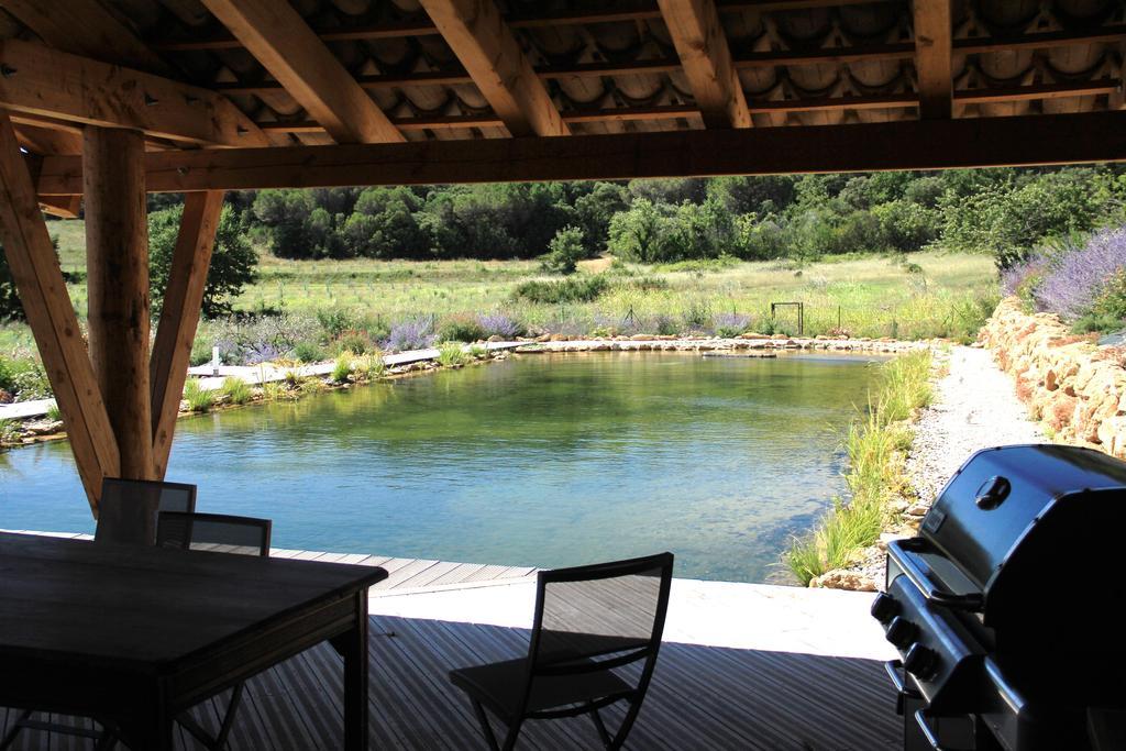 Hollyoaks Estate Hotel Saint-Pons-la-Calm Ngoại thất bức ảnh